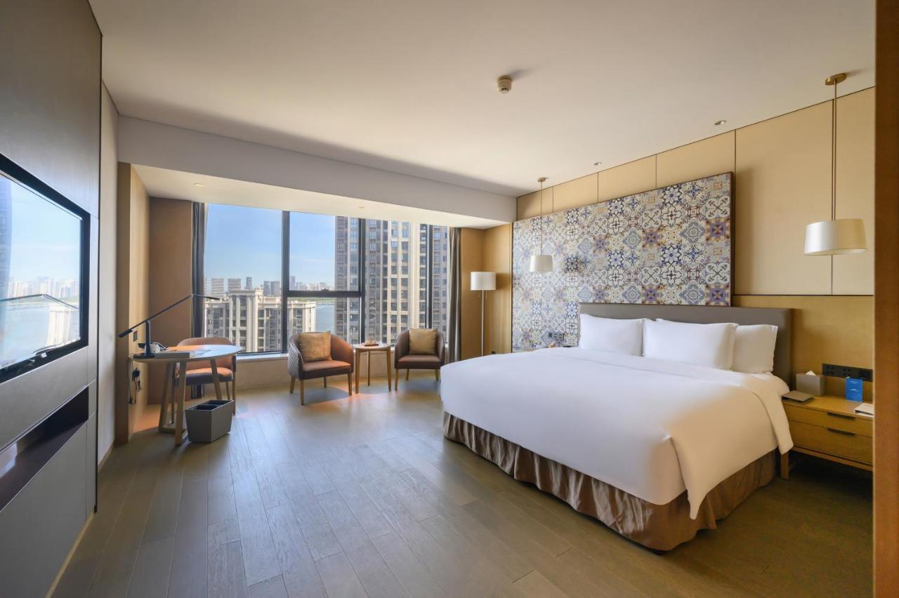 Wyndham Grand Plaza Royale Yuzhou Xiamen Wuyuan Bay Hotel Exterior photo