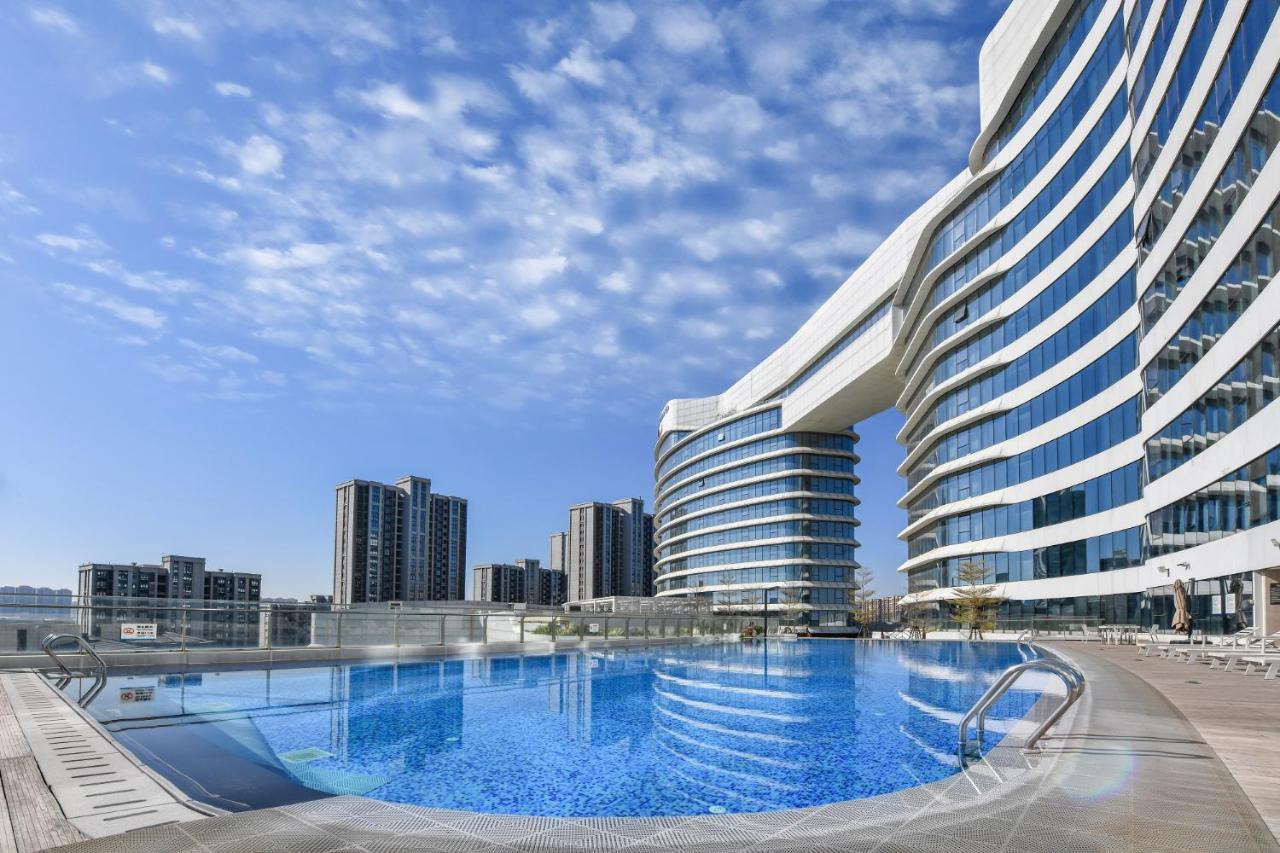 Wyndham Grand Plaza Royale Yuzhou Xiamen Wuyuan Bay Hotel Exterior photo