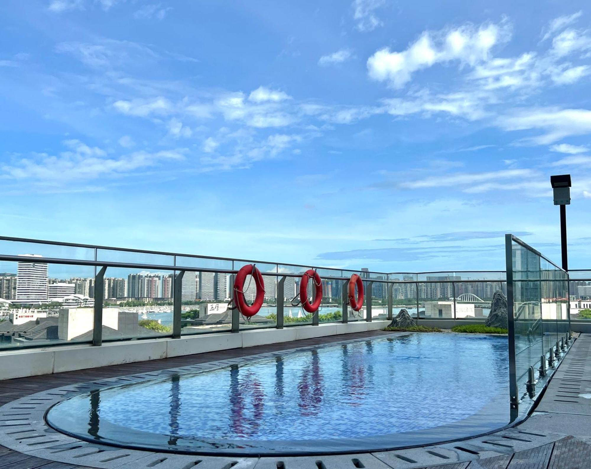 Wyndham Grand Plaza Royale Yuzhou Xiamen Wuyuan Bay Hotel Exterior photo
